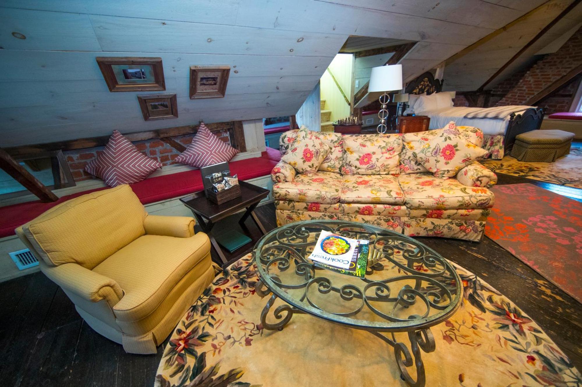 Jedediah Hawkins Inn Jamesport المظهر الخارجي الصورة
