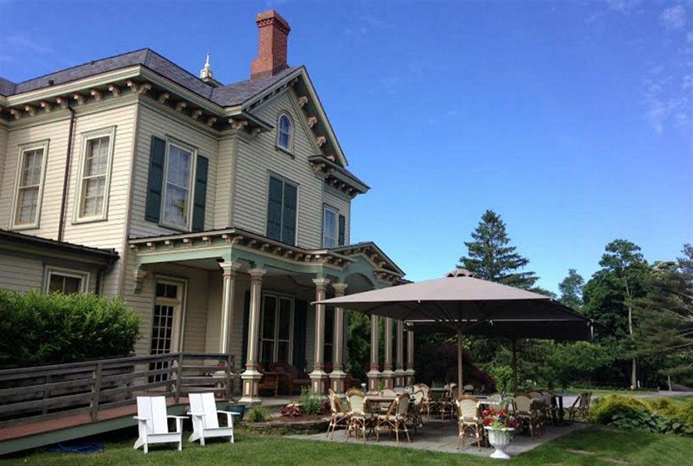 Jedediah Hawkins Inn Jamesport المظهر الخارجي الصورة